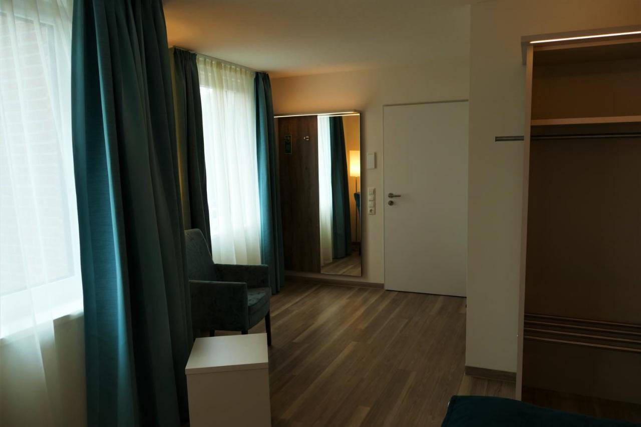 Meyn'S Apartments & Hotel Soltau Exterior foto